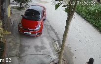 Kadın Sürücü İnanılmazı Becerdi