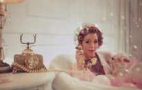 Lindsey Stirling - Santa Baby