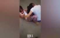 Dövüş Maçlarını Aratmayan Kız Kavgaları