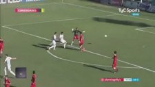 Kalecinin Hatasını Telafi Eden Köpek