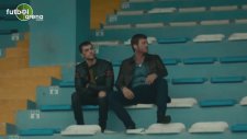 Kıvanç Tatlıtuğ'dan Sarıyerspor marşı