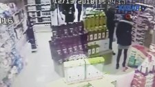 Markette Çarpışan Kadınların Kavgaya Tutuşması