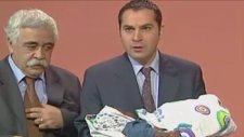 Olacak O Kaadar-Beyaz Anne , Siyahi Bebek