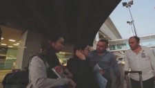 Taylandlı Turistlerden Valiz Parası İsteyen Taksici
