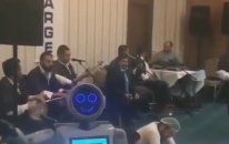 Mini Ada'nın Sıra Gecesine Katılması