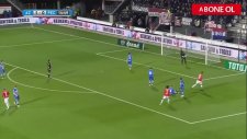 Kalesine Giden Topa Avel Avel Bakan Kaleci