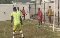 Emenike sıkı çalışıyor