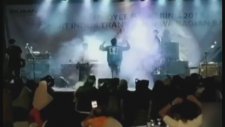Konser Sırasında Tsunami Dalgası