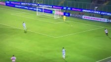 Ascoli kalecisinden inanılmaz hata