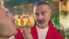Cengiz Bozkurt'lu Lipton ice Tea, Tarkan'ı Ti'ye Aldı