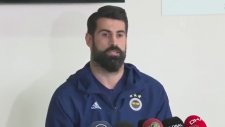 Volkan Demirel Ağlayarak Özür Dİledi