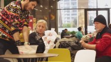 Paralı Poşetleri Yıkayıp Ütülemek