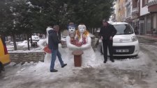 Kardan Adama Doğum Günü Partisi Düzenleyen Yurdum İnsanı
