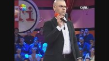 Ajdar'ın Seyircileri Azarlaması (2005)
