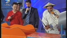 Serdar Ortaç'ın Karpuz Kesme Oyununda Raiden ile Kapışması (Şahane Pazar)