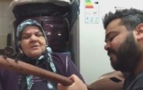 Anne ve Oğlunun Damarımda Kanımsın Performansı