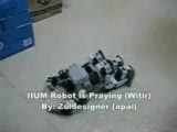 namaz kılan robot