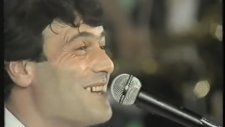 Ferdi Özbeğen - Aşkımı Bir Sır Gibi