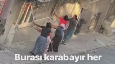 Düğüne Aldırmadan Hırsızlık Yapan Kadınlar