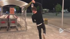 En Havalı Şemsiye Açma Hareketi
