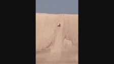 Çölde Uçan Araba