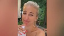 Ne Dolgu Var Ne Botoks - Burcu Esmersoy