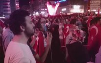 Feto Din İstismarı