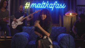 Zeynep Bastık - Felaket Zeynep Bastık - Felaket