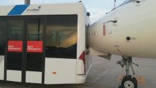 Cobusa Çarpan Yolcu Uçağı