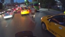 Taksiciyi Darp Eden Minibüs Şoförü