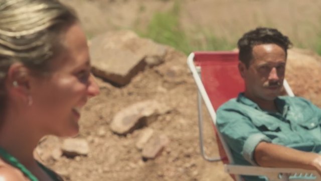En el pozo (2018) Fragman