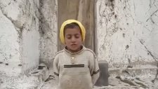 Van Kalesinin Tarihini 4 Dilde Anlatan Ufaklık