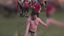 Festivalde Sapıtan Adamı Etkisiz Hale Getirmek
