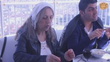 Yemek Lazım - LGBTİ Yemek Yeme Yarışması