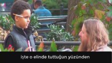 Sigaralı Sosyal Deney Videosunda En İlgili Kişiye Denk Gelmek!