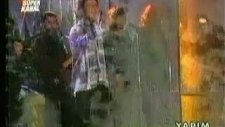 Tarkan - Sarıl Bana (1993)