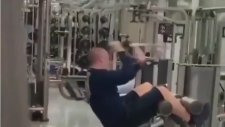 Spor Salonunda Walking Dead Antremanı