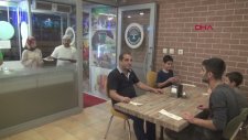 Hesap Ödemek İstemeyen Kadının Tatlı Tabağına Kıl Bırakması