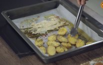 Asude Akınlı: En İyi Çıtır Levrek Tarfi Yanına Parmesanlı Kuşkonmaz