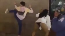 Kerimcan Durmaz'ın Los Angeles Sokaklarında Twerk Yapması