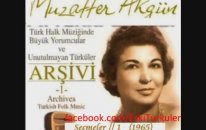 Muzaffer Akgün - Kara Tren Gelmez Mola