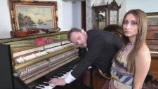Bir Piyano İki Piyanist Müthiş Performans
