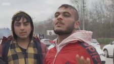 Suriyeli Gençler - Sanki Size Dedik ki 'Gelin Bizi Kurtarın'