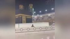 Kabe'yi Tavaf Eden Kuşlar