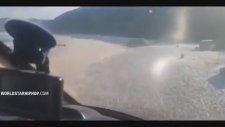 Brezilya Polisi Helikopterle Plajları Boşaltıyor