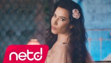 Burcu Güneş - Bir Kadın