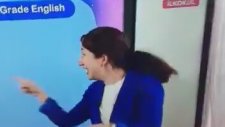 Uzaktan Eğitim Yayınında Bir Acayip İngilizce