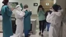 Corona Virüsü Yenip Alkışlarla Taburcu Olan Hilal Hemşire