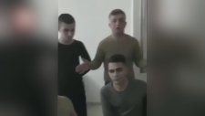 Terhislerinin Bir Ay Uzatılmasına Tepki Gösteren Asker