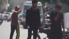 Bir Milyarlik Hindistan'da Psikopata Denk Gelen Youtuber